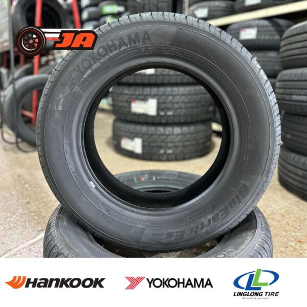 Neumático Yokohama BluEarth-Es ES32 205/60R16 92 H - Image 2